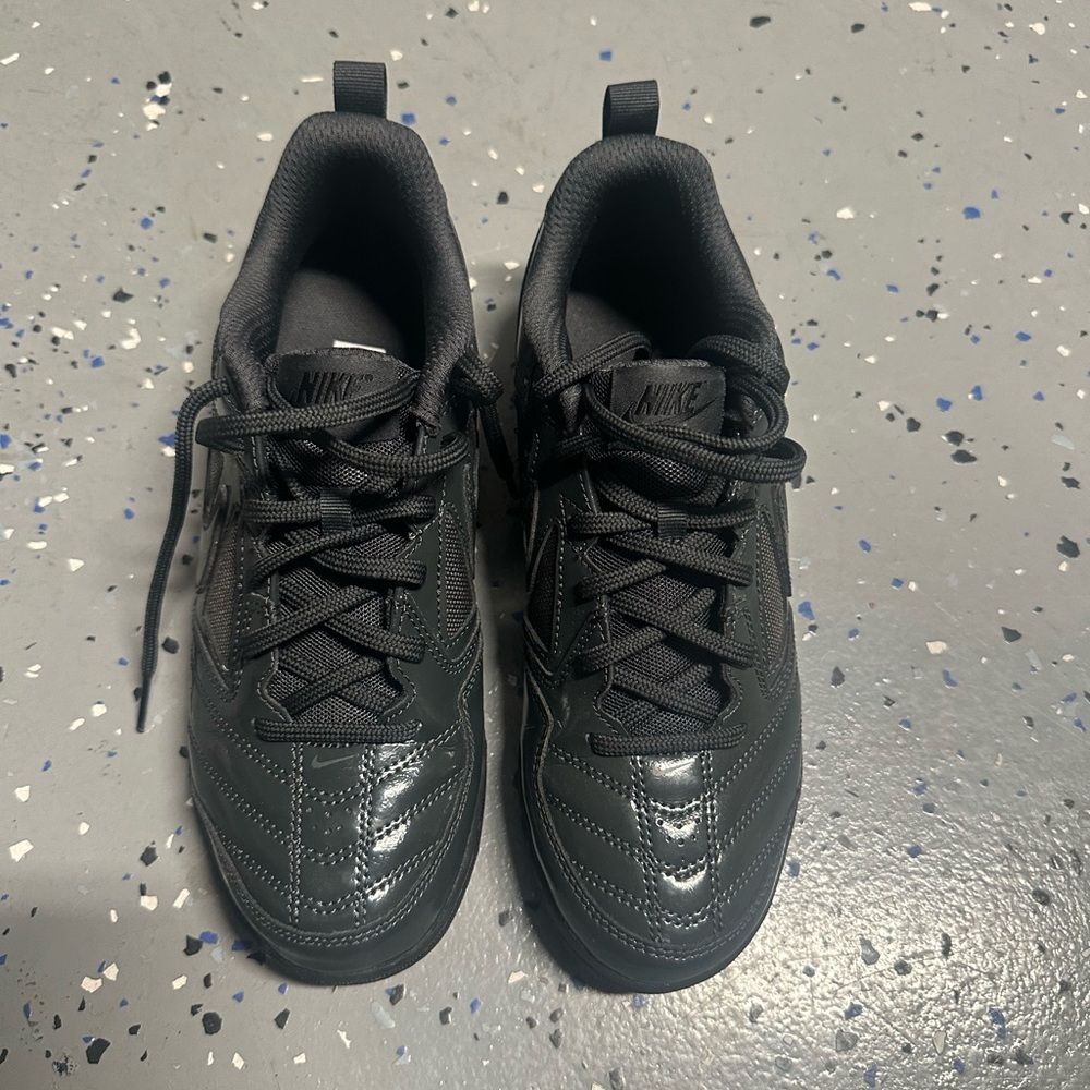 Nike Kids Black Sneakers